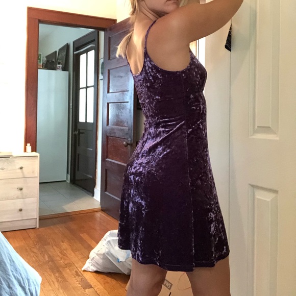90’s Authentic Vintage Velvet Mini Dress - Picture 2 of 3